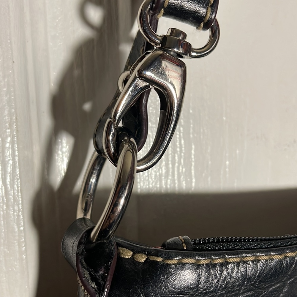 Tignanello leather purse shoulder crossbody bag 12 wide 9” tall - Picture 6 of 11